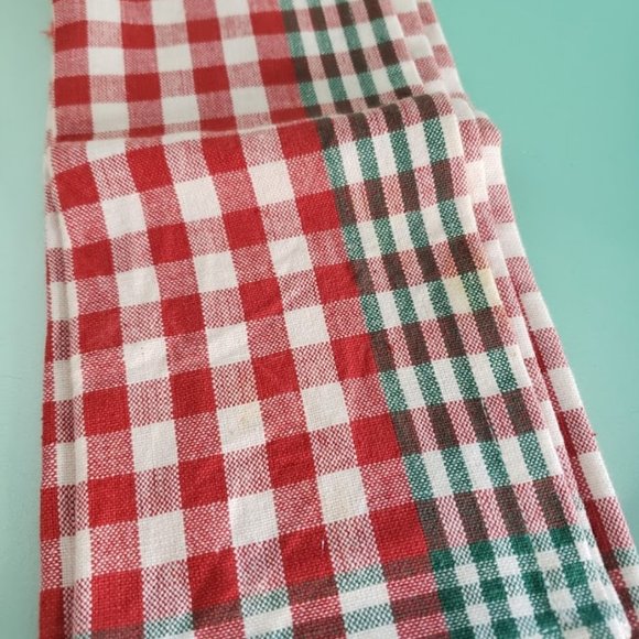 Crate & Barrel set of 4 Christmas kitchen towels - Picture 6 of 10